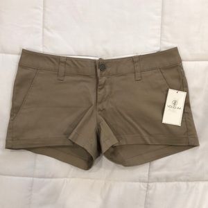 Volcom shorts